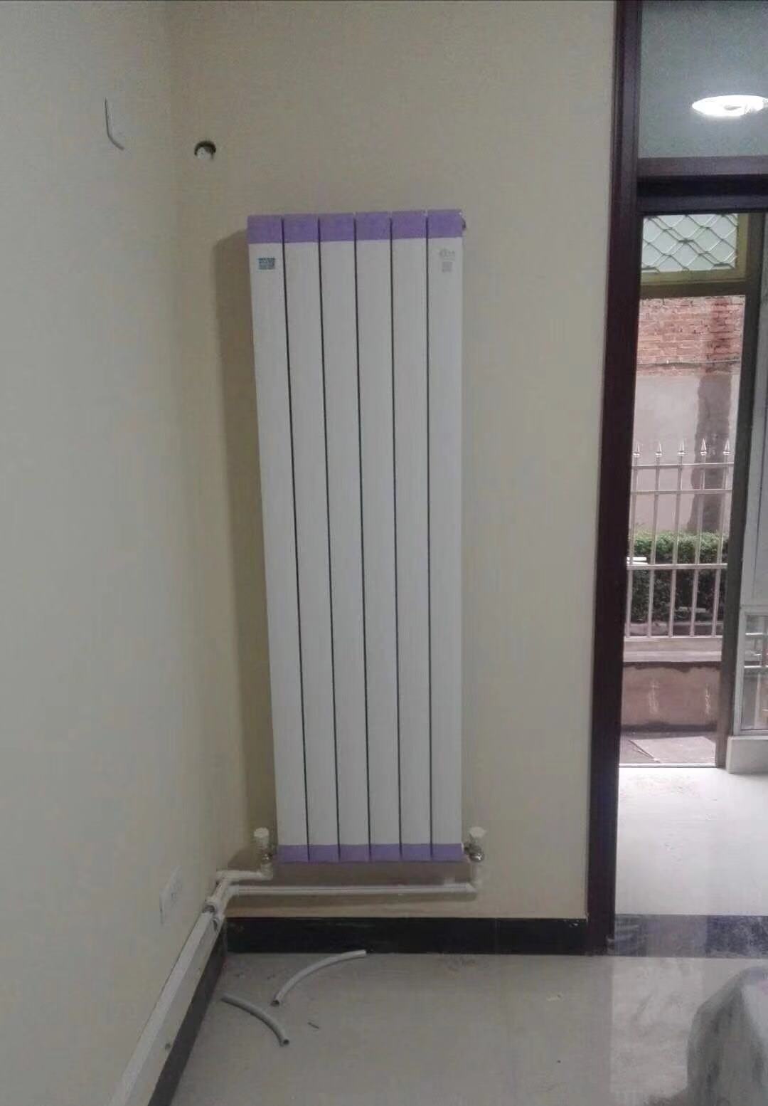 暖气片安装案例 关键词:          暖气片安装效果